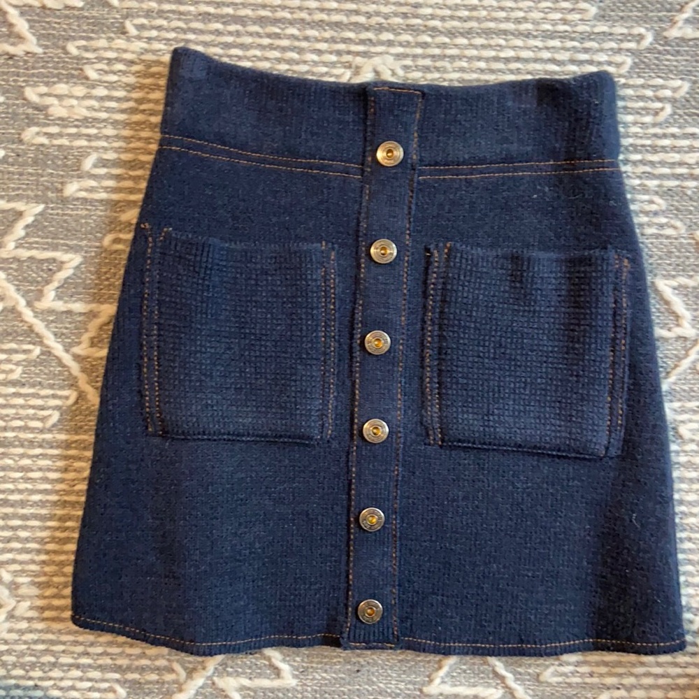 Dark navy Zara skirt